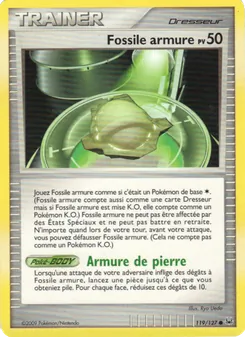 Carte Fossile Armure 119/127 – Platine